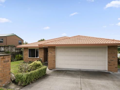 90 Riversdale Drive, Merrilands