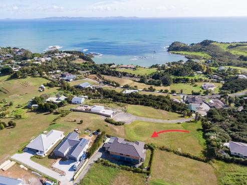 36 Eagles Way, Cable Bay