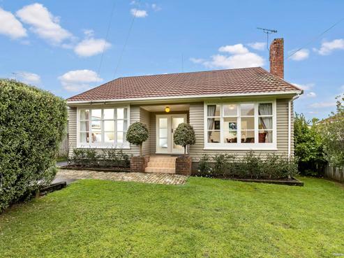 13 Moata Road, One Tree Hill