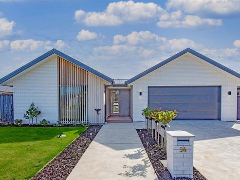 34 Petries Road, Woodend