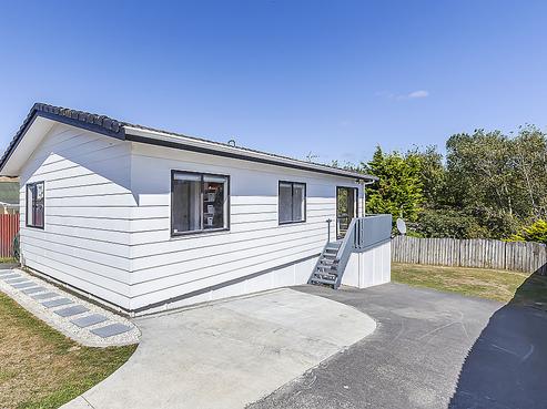 59 Kokiri Crescent, Waitangirua