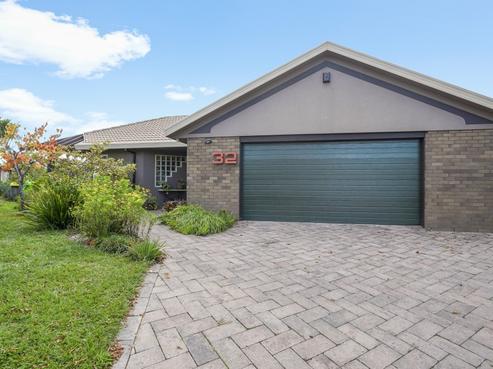 32 Cashmere Place, Flagstaff