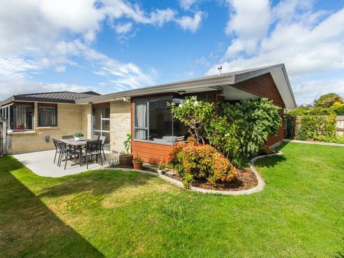 53 Cedar Drive, Paraparaumu Beach