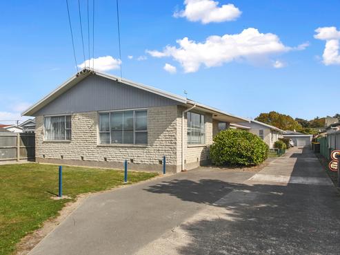 11 Sylvan Street, Middleton
