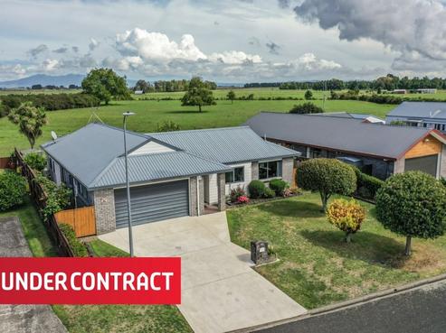 6 Caesar Roose Drive, Glenview