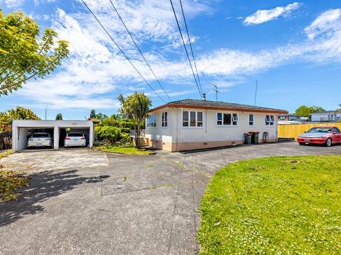 76 Andrew Road, Howick