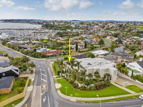 2/12 Pigeon Mountain Road, Half Moon Bay