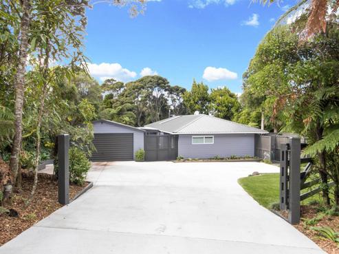 761 Scenic Drive, Henderson Valley