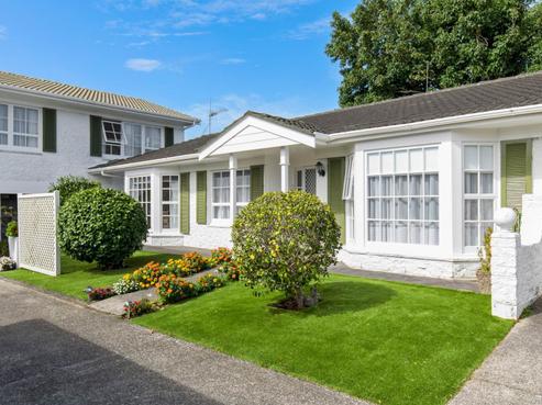 2/5 Waterloo Road, Milford