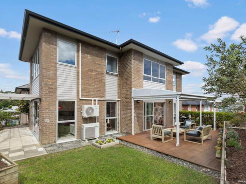 11 Sohlue Place, Oteha