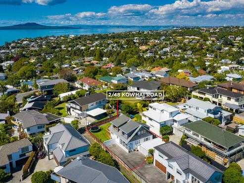 2/48 Kowhai Road, Campbells Bay