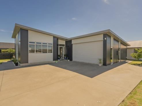 8 Rena Place, Whitianga