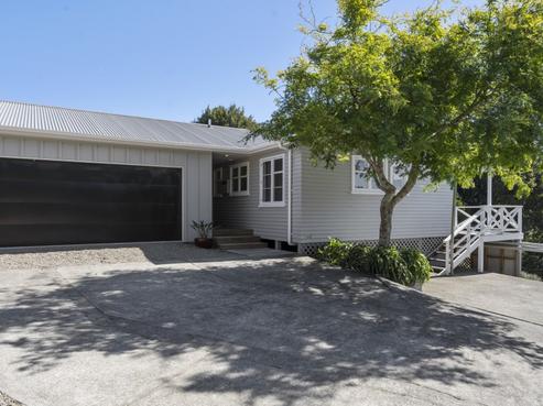 48 Clearview Road, Lepperton