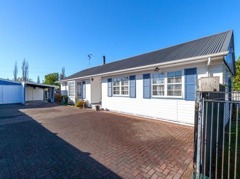 145 Te Rangitautahanga Road, Turangi