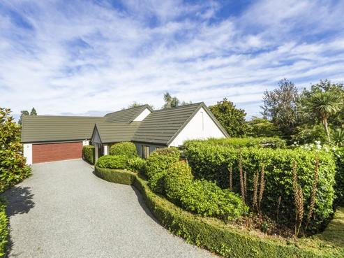 12 Ardilea Avenue, Stoke