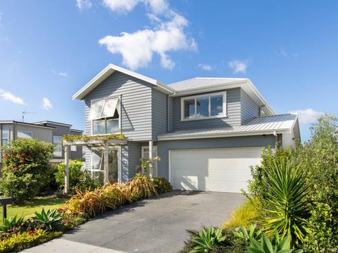 9 Kukuwai Avenue, Red Beach