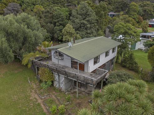 10 Moana Crescent, Tuateawa