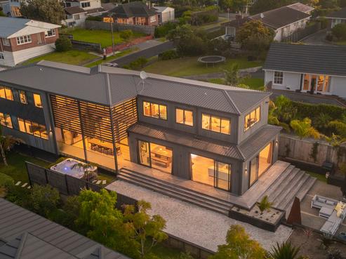 10 Calder Place, Waiotaiki Bay