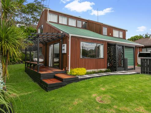 38A Taupiko Place, Green Bay