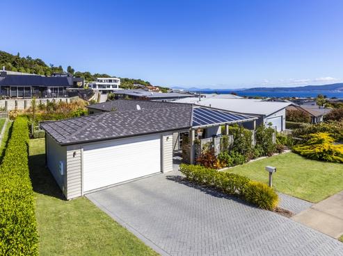 20 Coprosma Crescent, Waipahihi