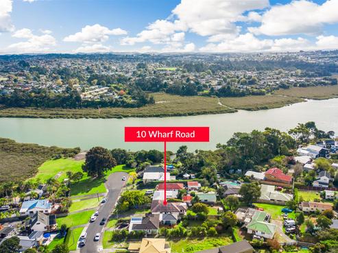 10 Wharf Road, Te Atatu Peninsula