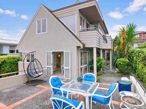 21B Monyash Road, Manly