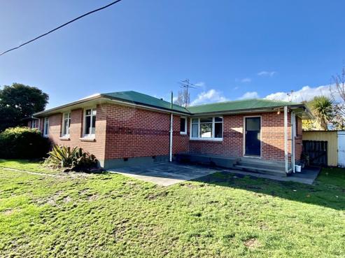 96 Beach Road, Hampstead