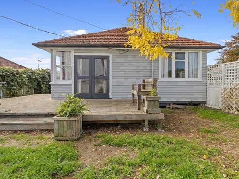 18 Willis Street, Bader