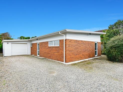25 West Street, Tuakau
