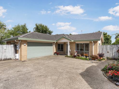 2/3 Inagh Close, Dannemora