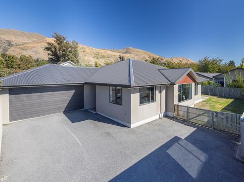 26A Old Station Avenue, Wanaka