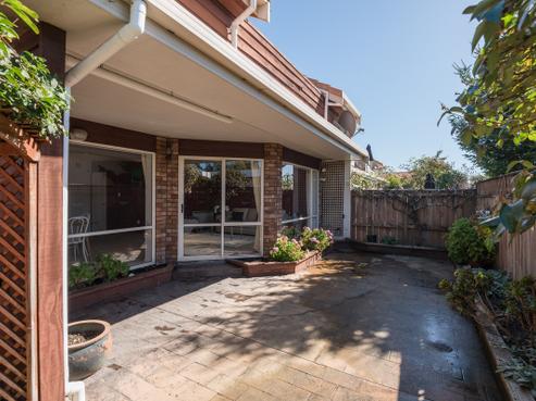 8 Honey-tye Way, Stoke