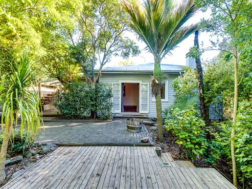 27 Selwyn Road, Napier Hill