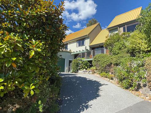 11 Starwood Lane, Clifton