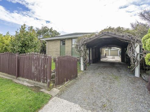 62 Newbie Street, Heidelberg