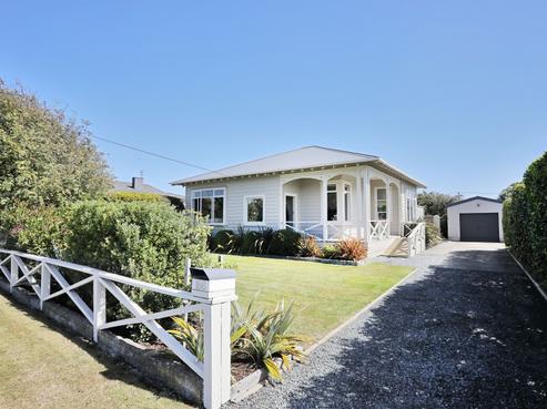 166 Ross Street, Grasmere