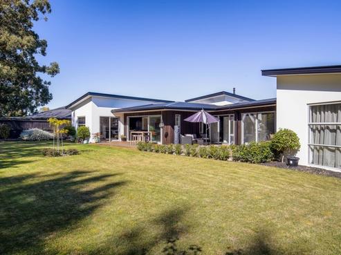 116 Sutherland Drive, Woodend Beach