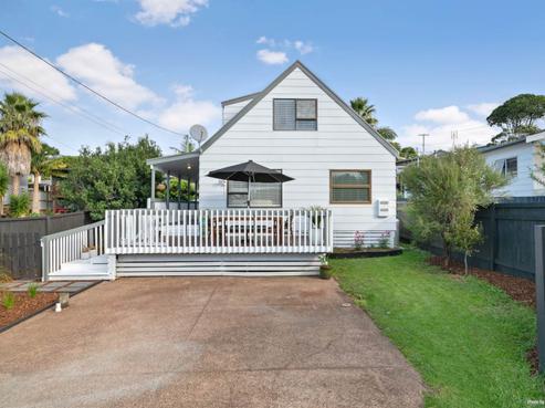 45A Pohutukawa Avenue, Red Beach