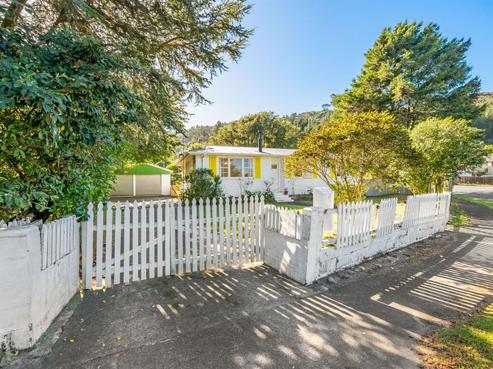 16 Parenga Street, Wainuiomata