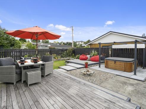 33 Sweetman Avenue, Paraparaumu Beach