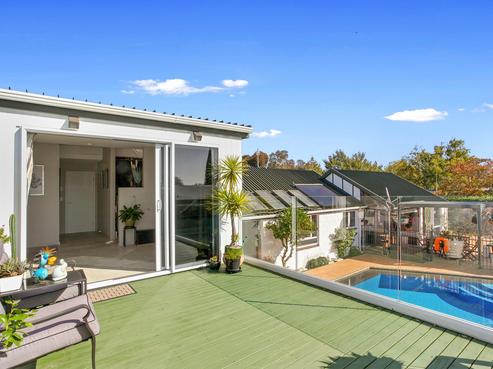 25 Rutherglen Avenue, Ilam