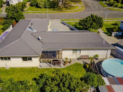15 Wynyard Crescent, Tamatea