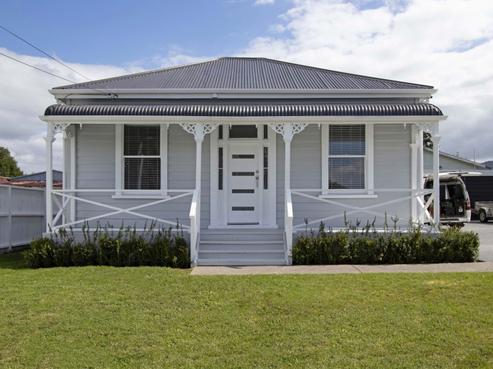8 Baber Street, Waihi