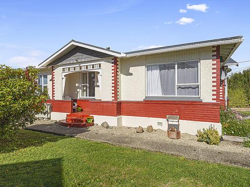 42 Oakland Street, Mataura