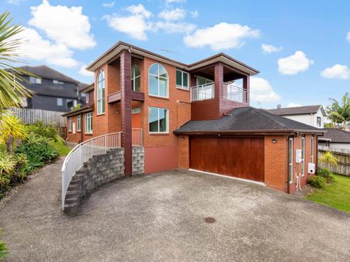 61 Medallion Drive, Oteha