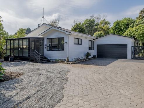 183 Te Moana Road, Waikanae