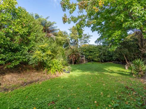 14 Saxbys Road, Deanwell