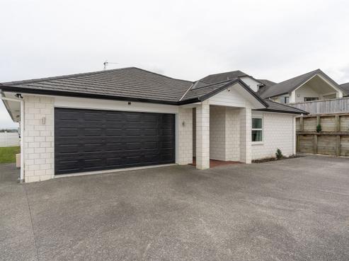 58 Mataroa Crescent, Flagstaff