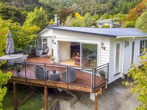 42 Chichester Drive, Pinehaven
