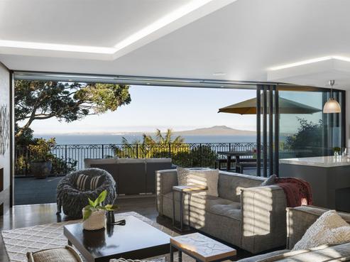 193 Beach Road, Castor Bay